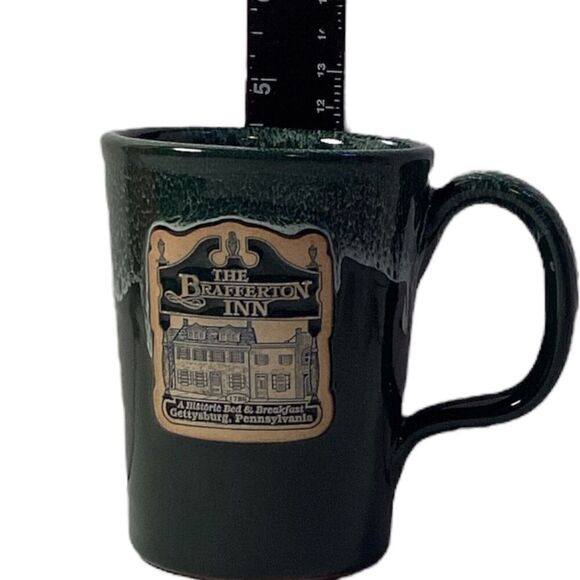 Deneen Pottery 2018 USA The Brafferton Inn Cup Gettysburg Stoneware Mug - Picture 3 of 6
